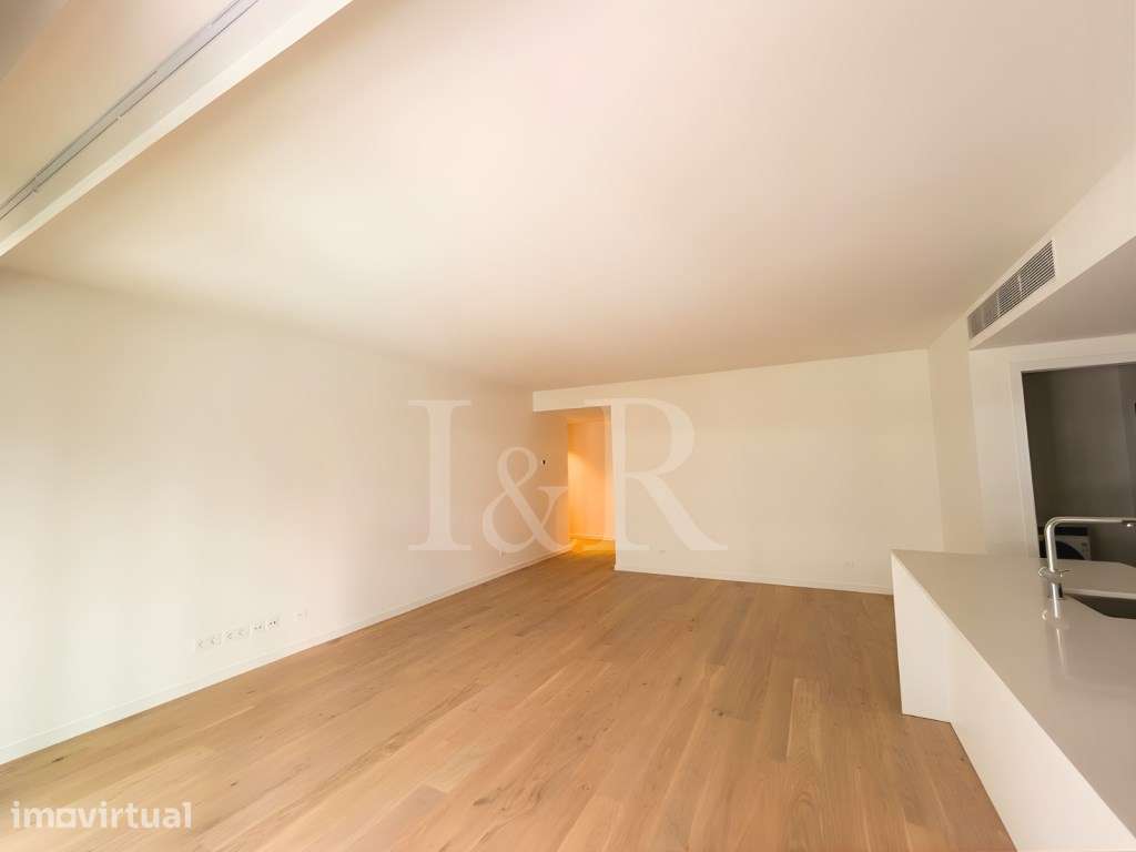 Apartamento T3 com varanda e garagem na Praça de Espanha, Lisboa - Grande imagem: 3/40
