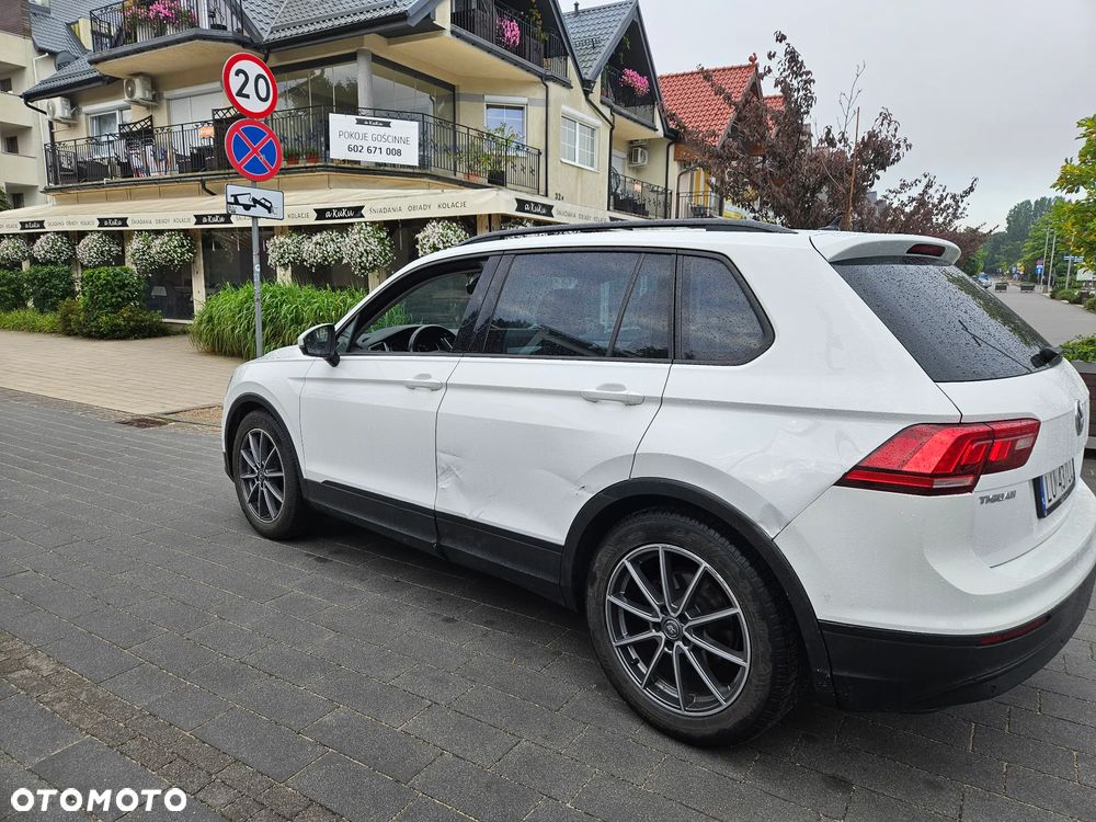 Volkswagen Tiguan - 16