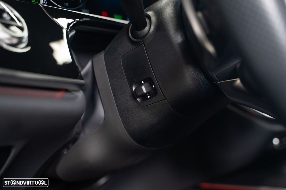 Mercedes-Benz E 53 AMG HYBRID 4Matic+ SpeedshiftFT TCT 9G - 33