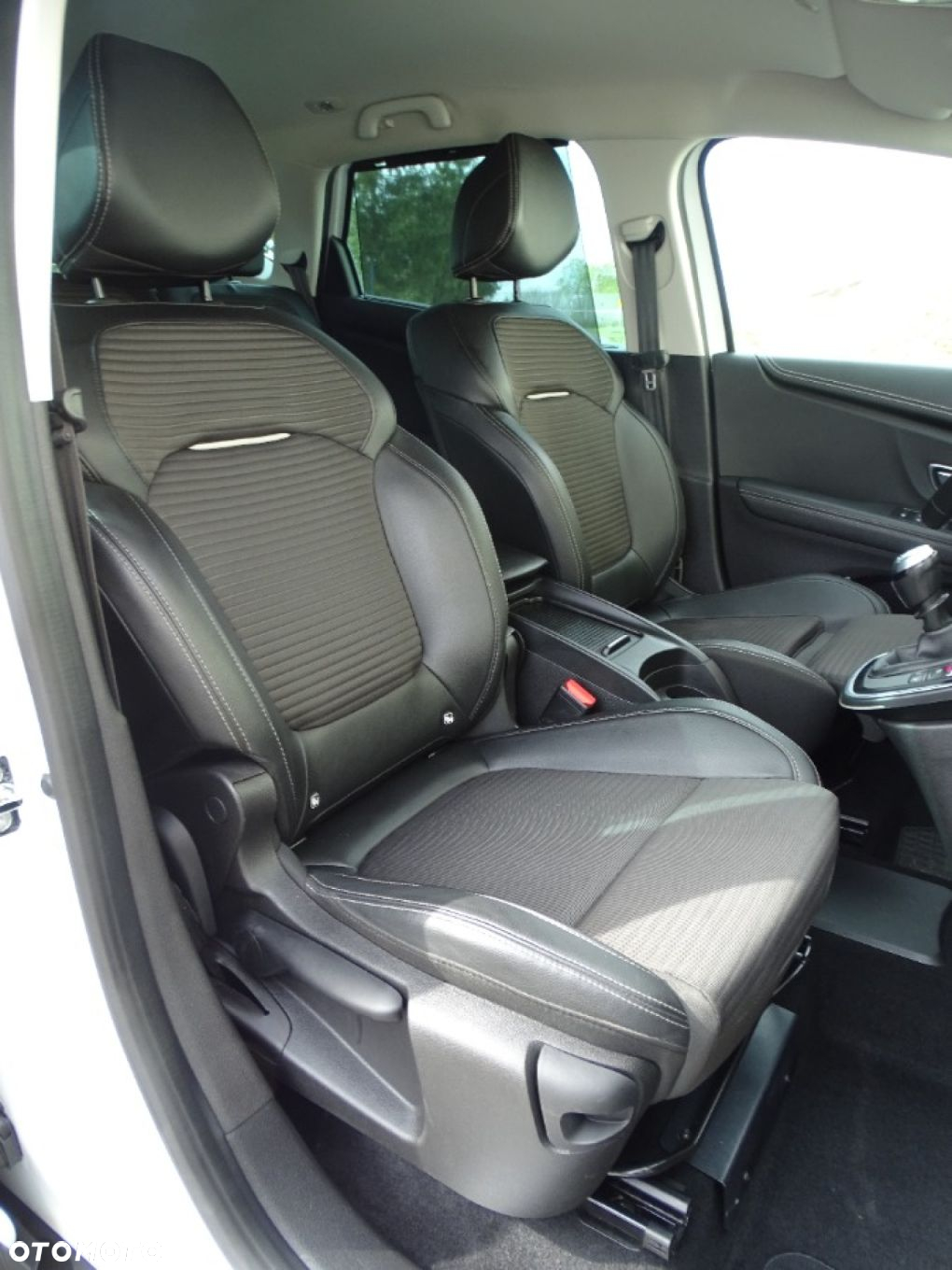 Renault Scenic - 8