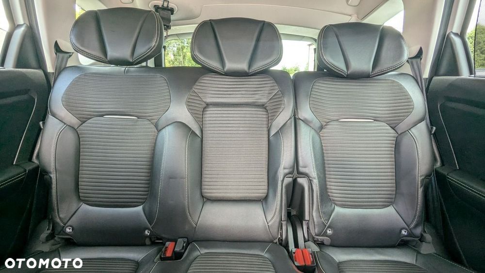 Renault Scenic - 19