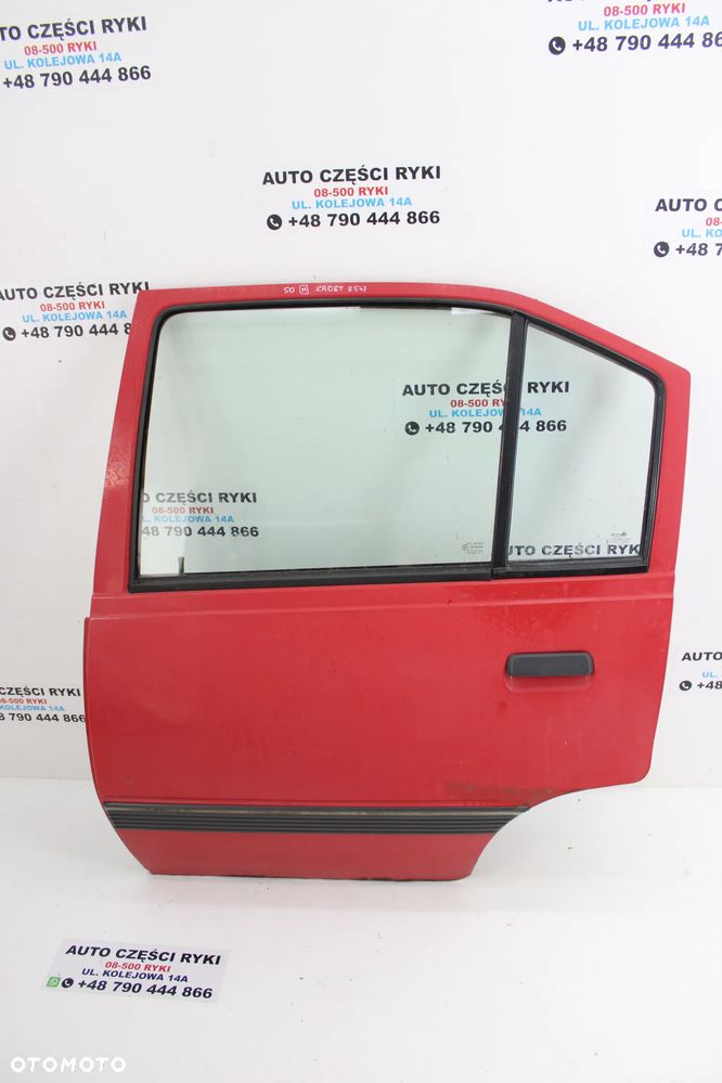 Opel Kadet 5D  HB Drzwi Lewy Tył E547 - 1