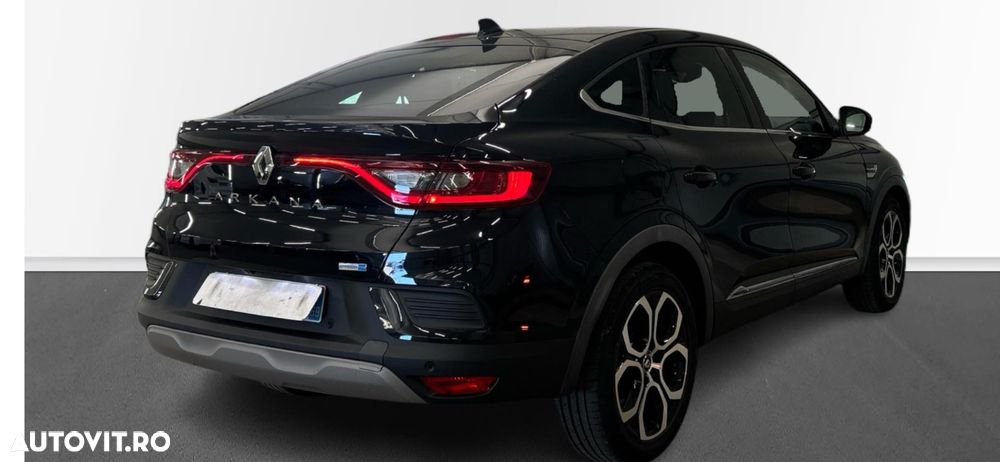 Renault Arkana E-TECH 145 Evolution - 8