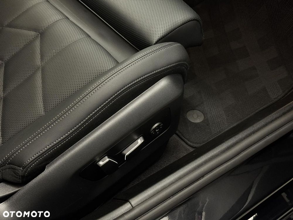 BMW Seria 5 - 26