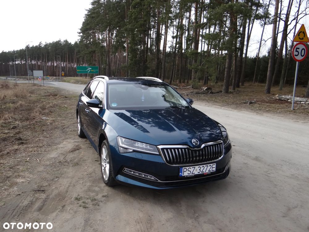 Skoda Superb 2.0 TDI Style DSG - 2