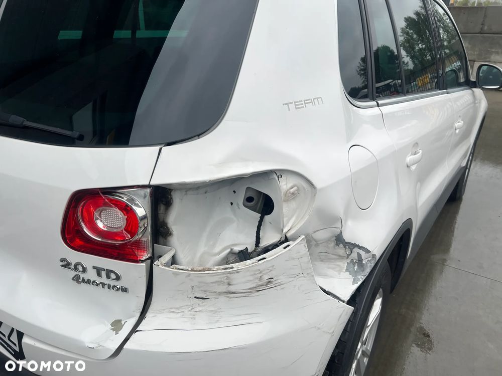 Volkswagen Tiguan 2.0 TDI DPF 4Motion Team - 24