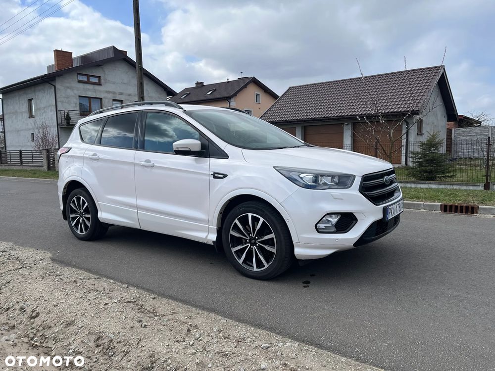 Ford Kuga 2.0 TDCi AWD ST-Line - 3