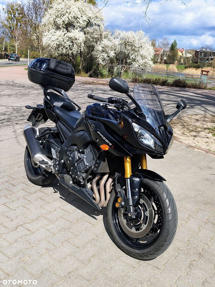 Yamaha FZ8 - 4