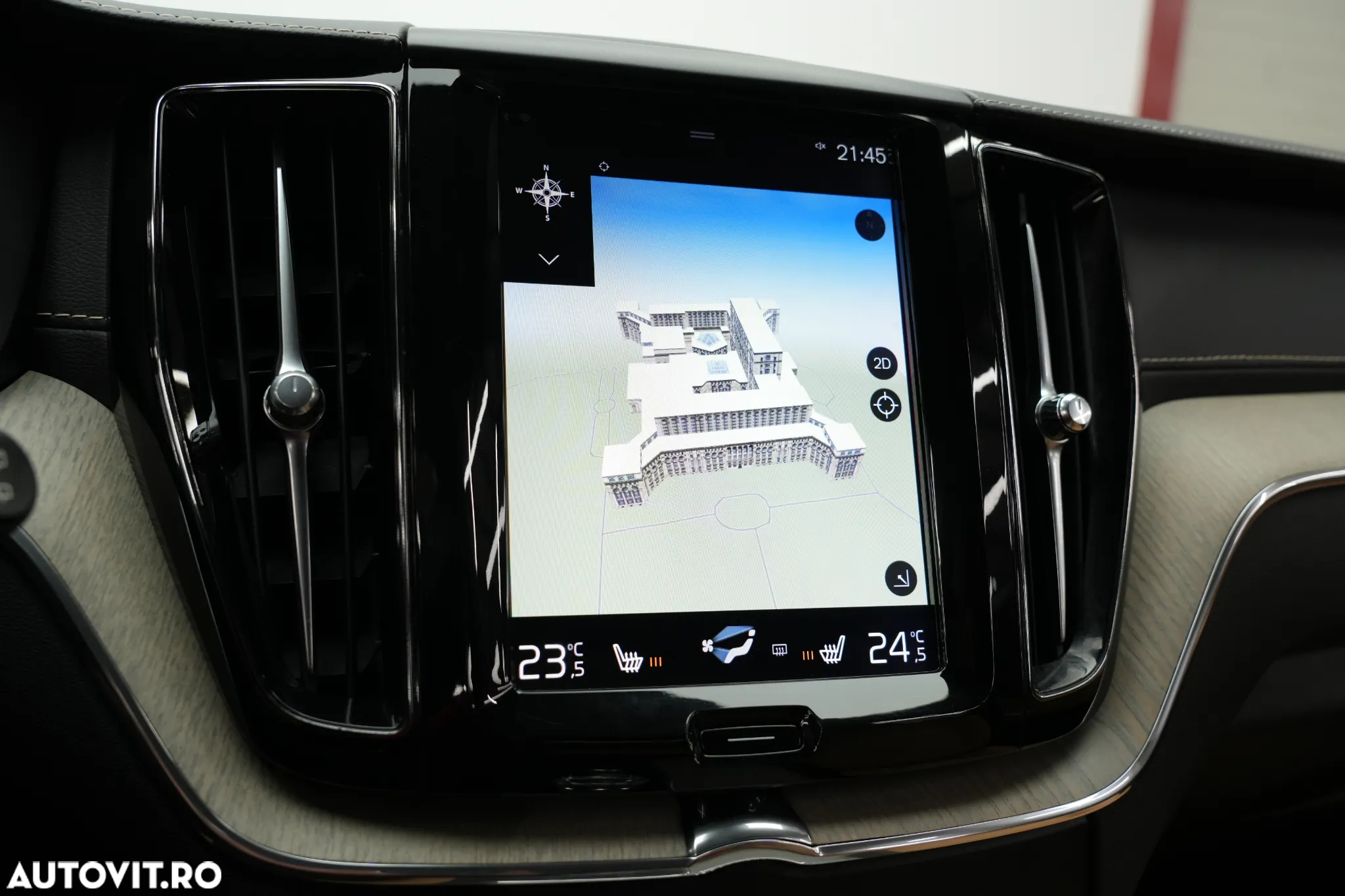 Volvo XC 60 B4 MHEV AT8 AWD Inscription - 22