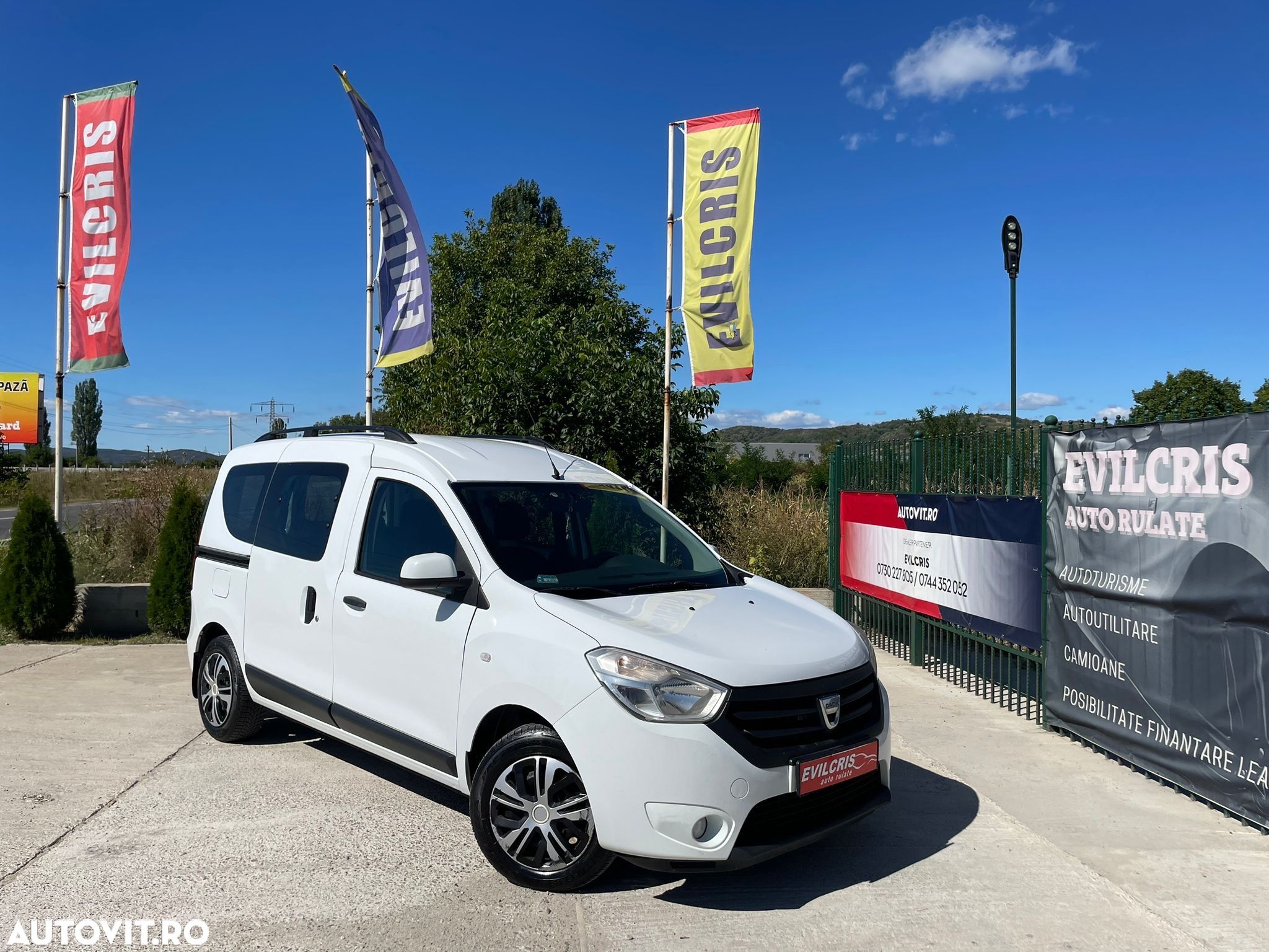 Dacia Dokker 1.5 dCi 90 CP Laureate - 1