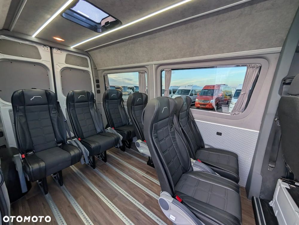 Mercedes-Benz eSprinter - 15