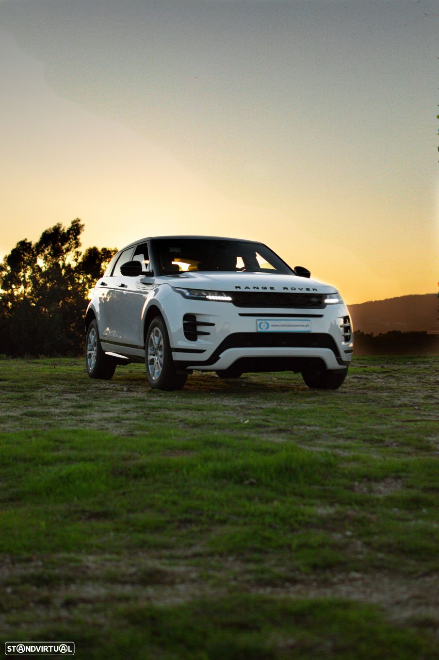 Land Rover Range Rover Evoque 2.0 D150 AWD R-Dynamic Auto - 3