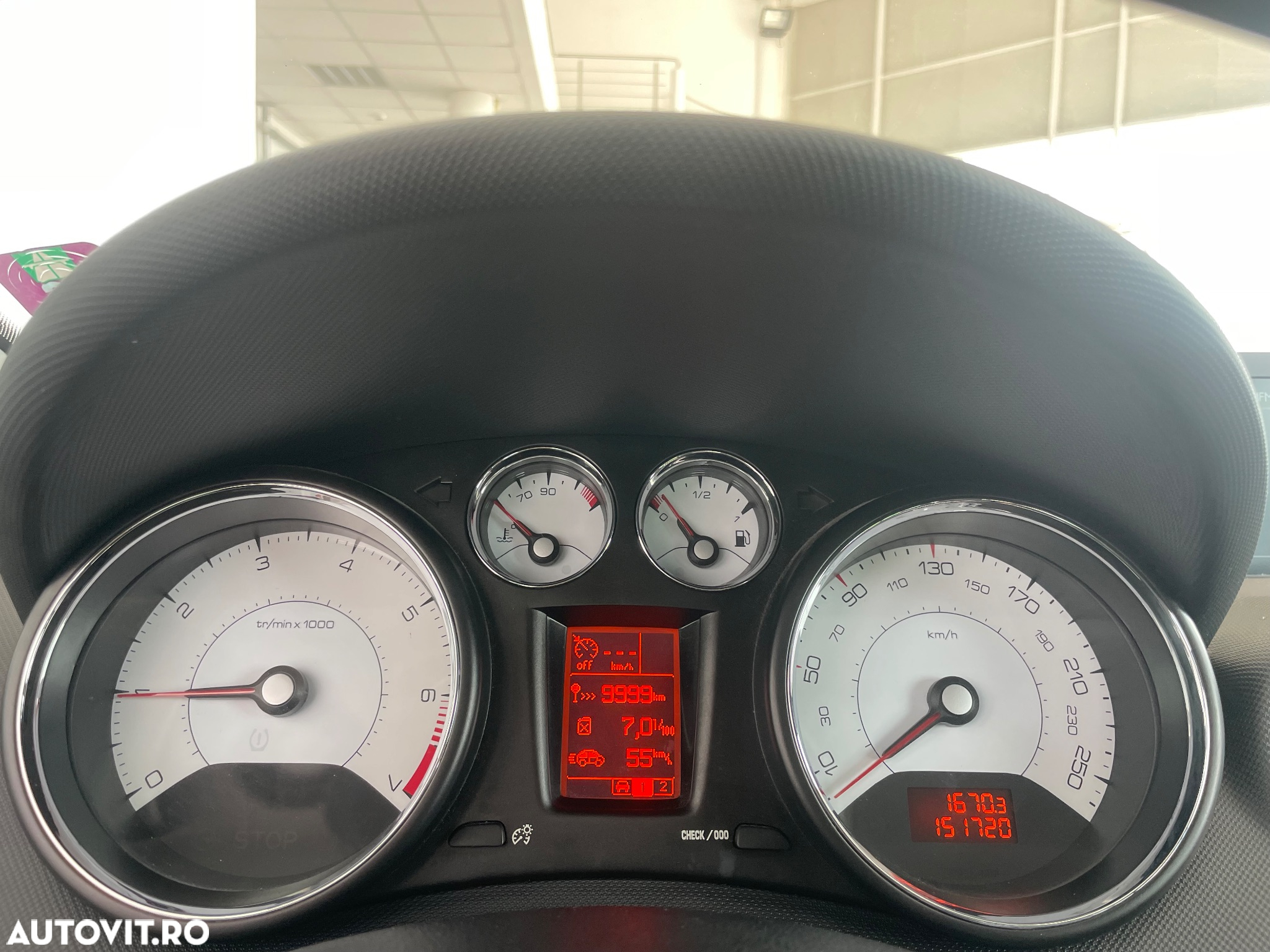 Peugeot 308 120 VTi Style - 17