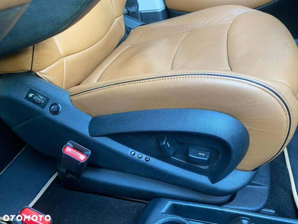 Citroën C4 Picasso 2.0 HDi Equilibre Exclusive Navi MCP - 21