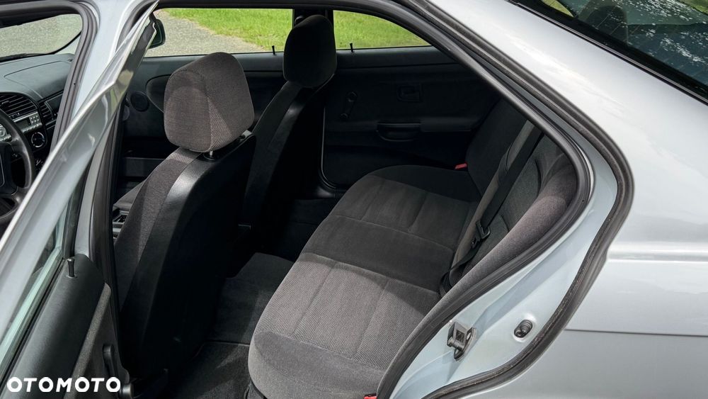 BMW Seria 3 - 35