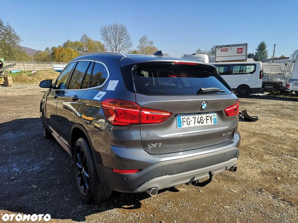 BMW X1 sDrive18d Advantage sport - 5
