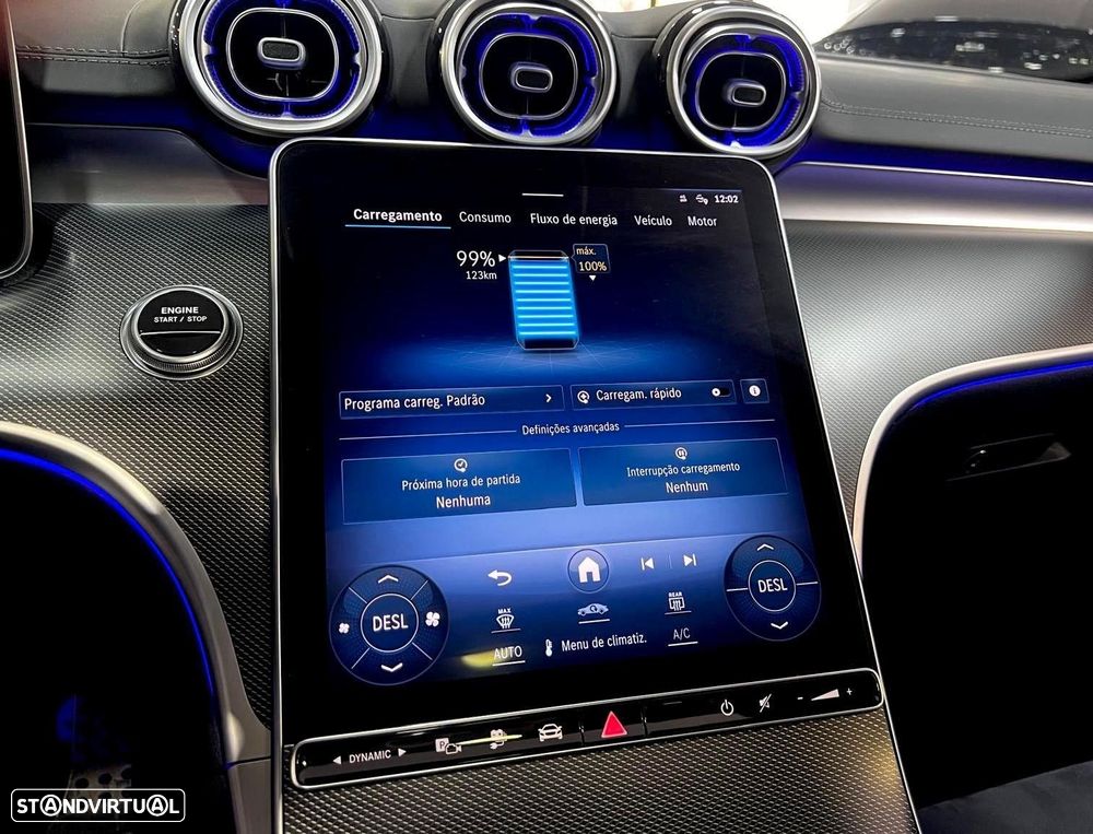 Mercedes-Benz C 300 e AMG Line - 26