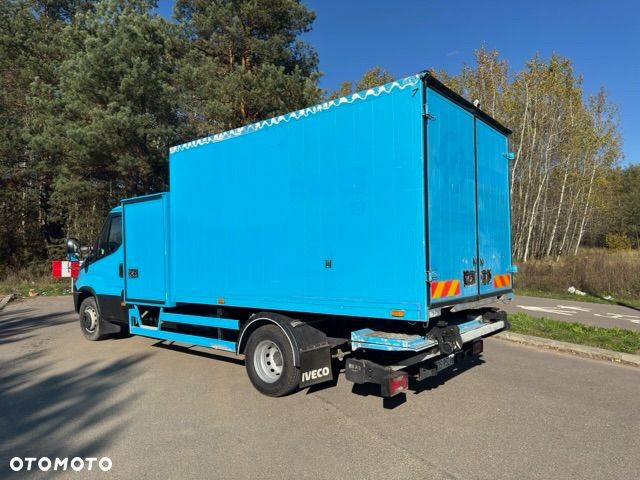 Iveco Daily 70c17 Wywrotka z windą klima - 21