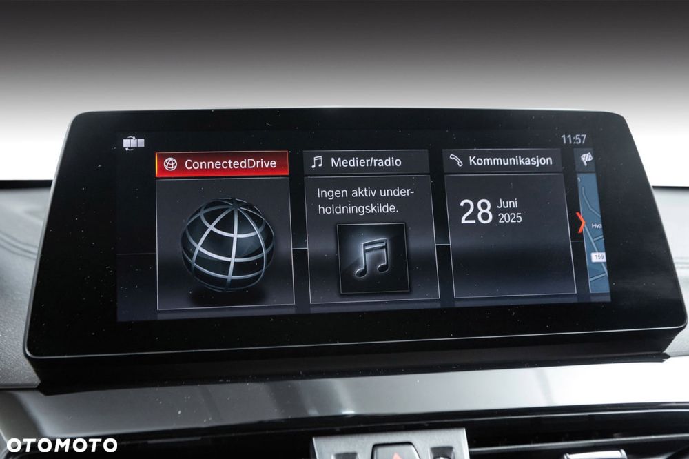 BMW X1 xDrive25e Sport Line - 17