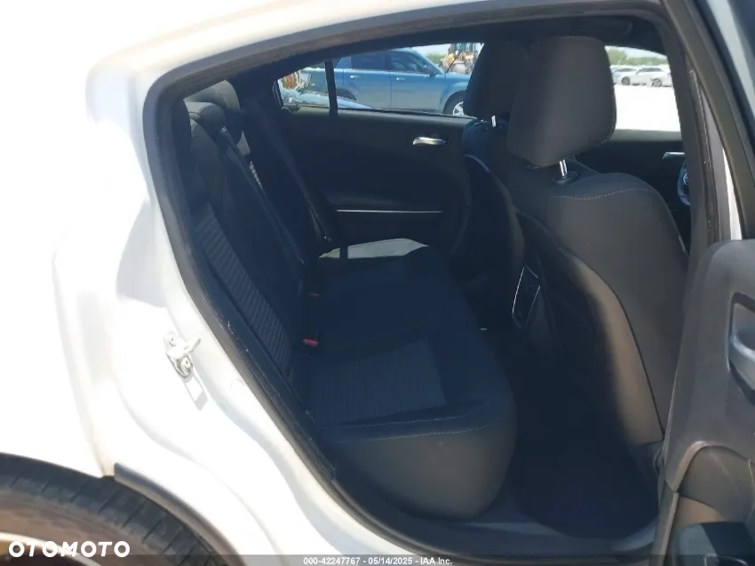 Dodge Charger 3.6 GT - 9