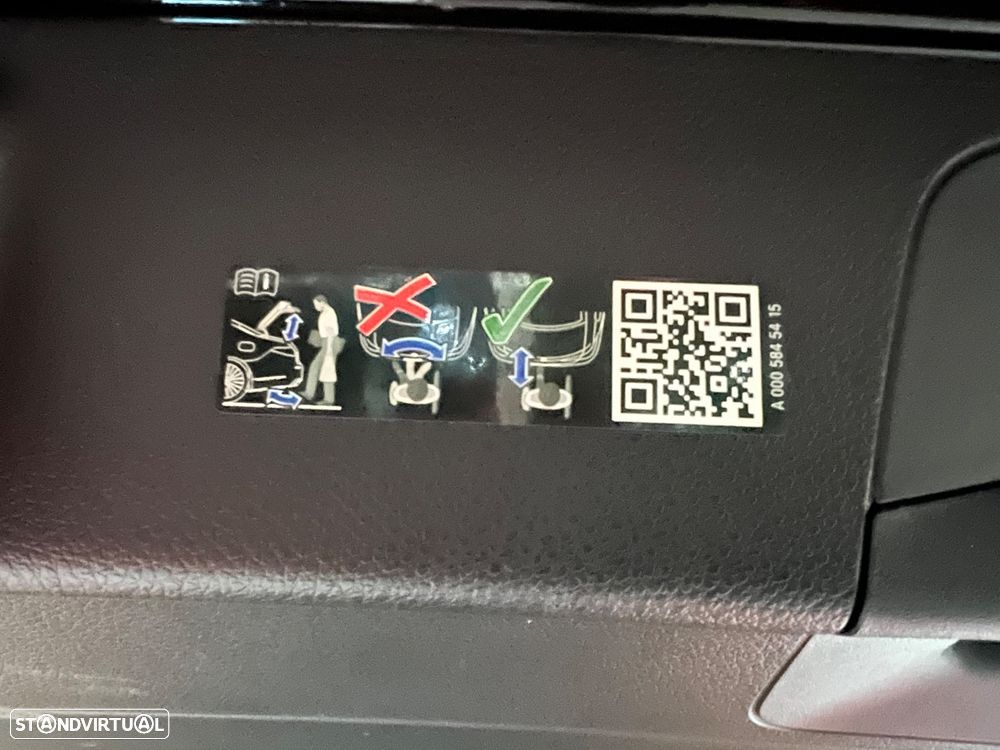 Mercedes-Benz EQC 400 4Matic - 25