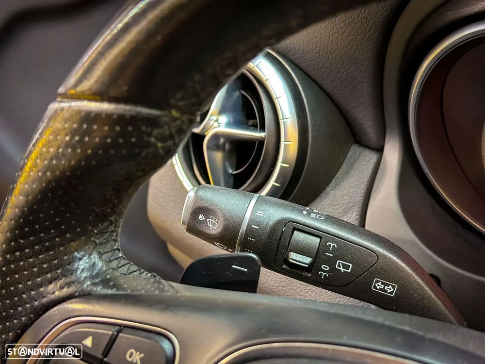 Mercedes-Benz CLA 180 - 49