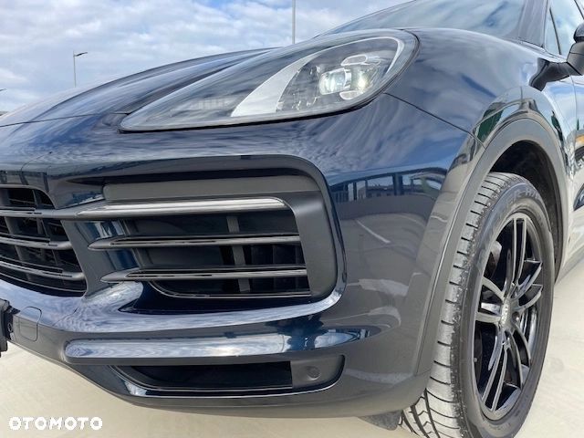 Porsche Cayenne Platinum Edition - 17
