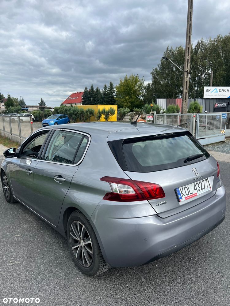 Peugeot 308 - 6