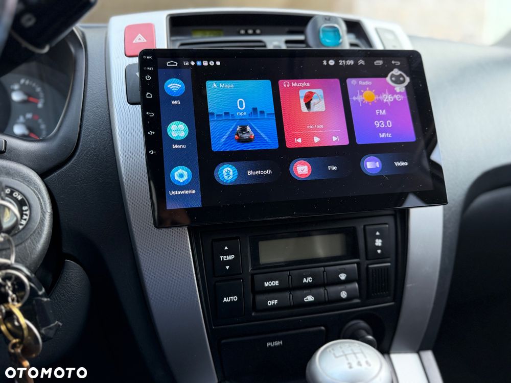 Hyundai Tucson 2.0 CRDi Premium - 11