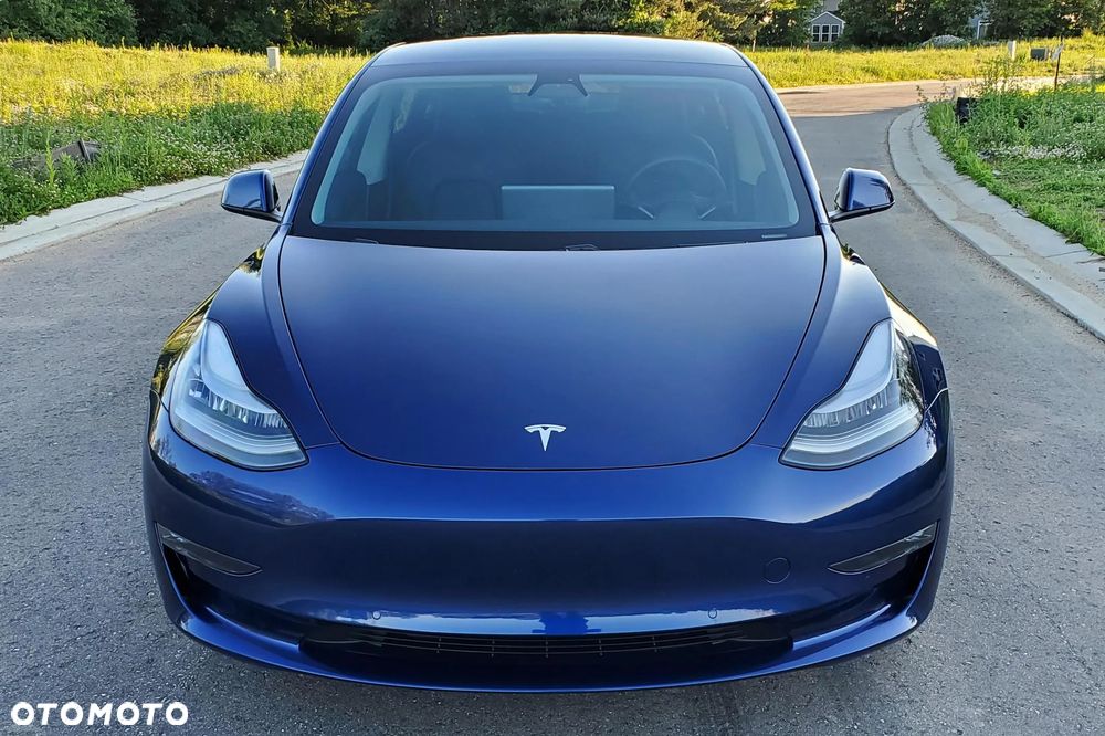 Tesla Model 3 Langstreckenbatterie Allradantrieb Dual Motor - 3
