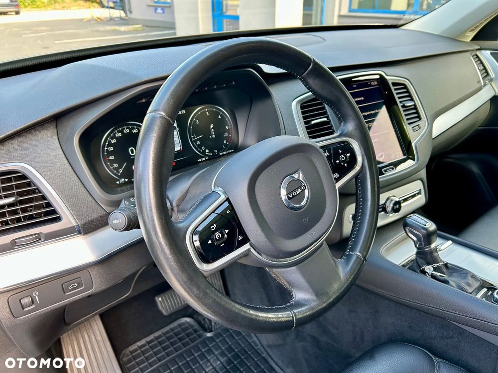 Volvo XC 90 D4 FWD Momentum - 8
