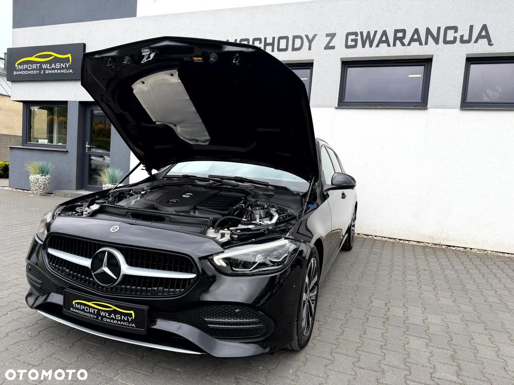 Mercedes-Benz Klasa C 180 9G-TRONIC Edition Avantgarde - 27