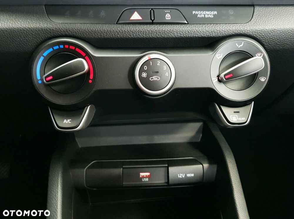 Kia Stonic 1.2 M - 20
