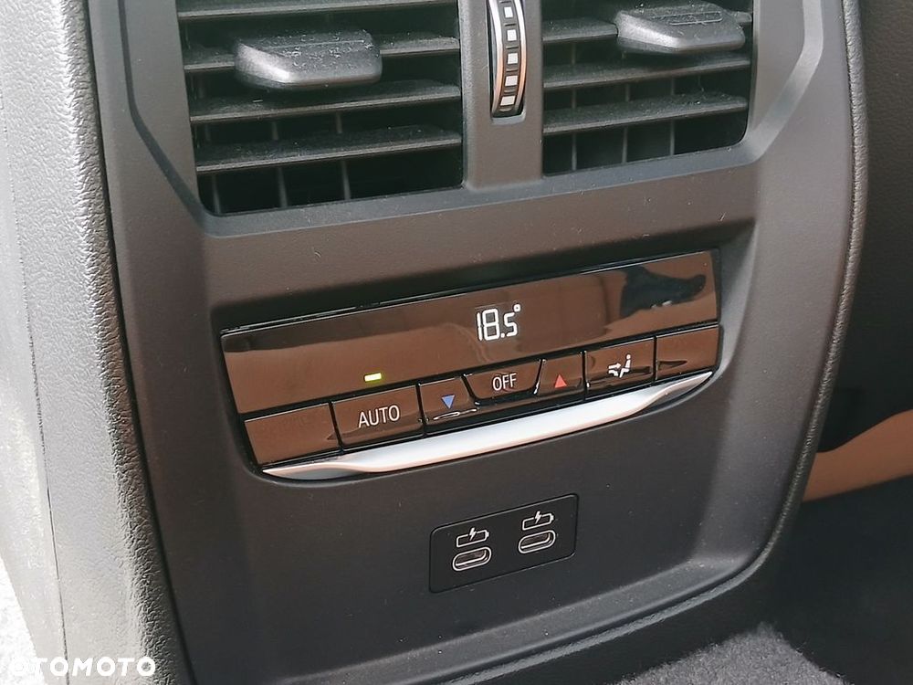 BMW Seria 2 M240i - 14