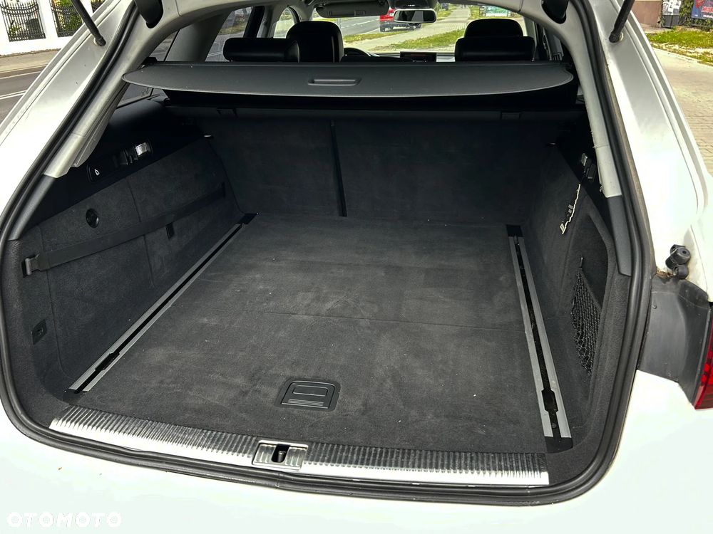 Audi A6 Avant 3.0 TDI S tronic - 24