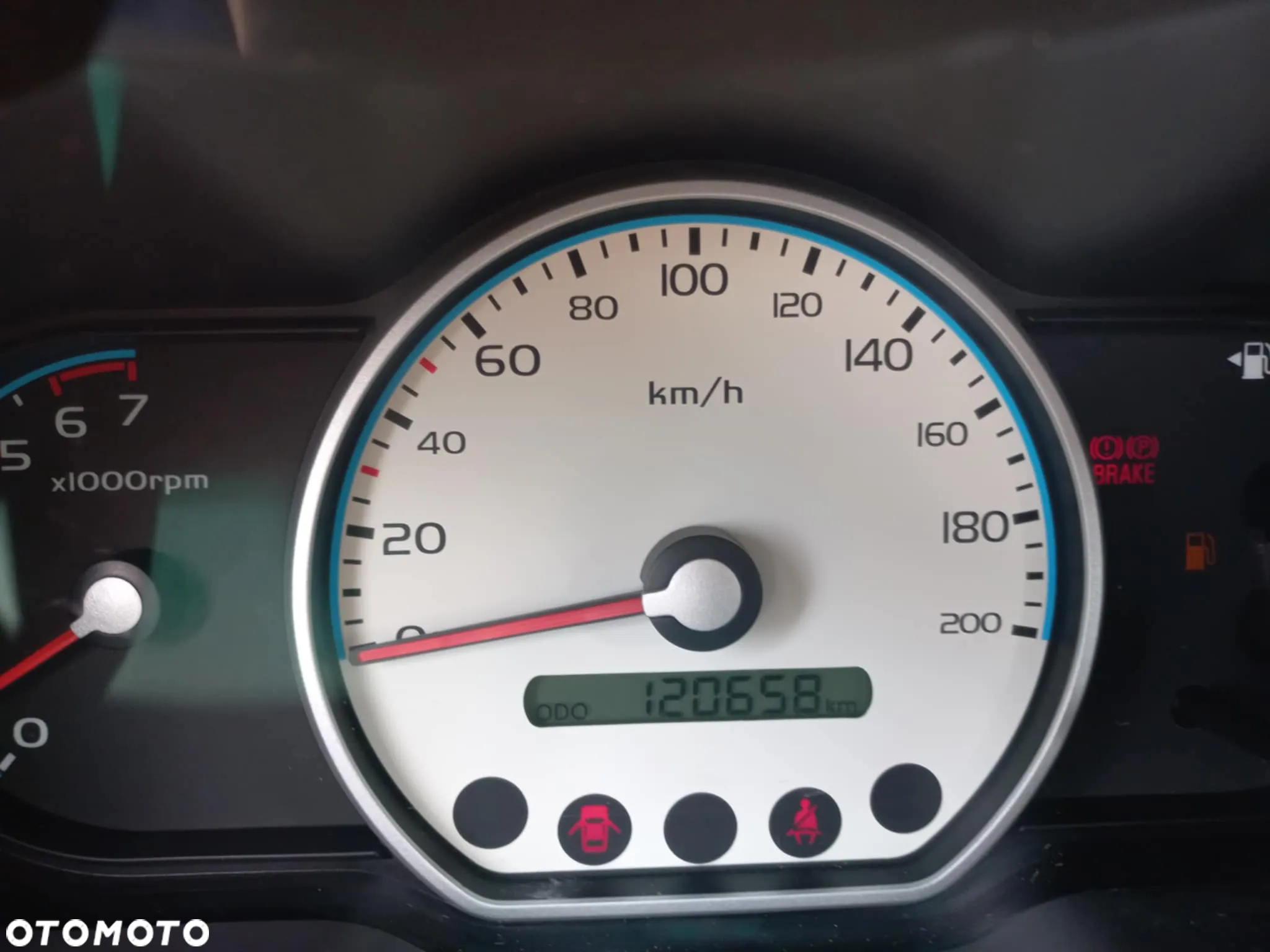 Hyundai i10 1.1 Classic - 9