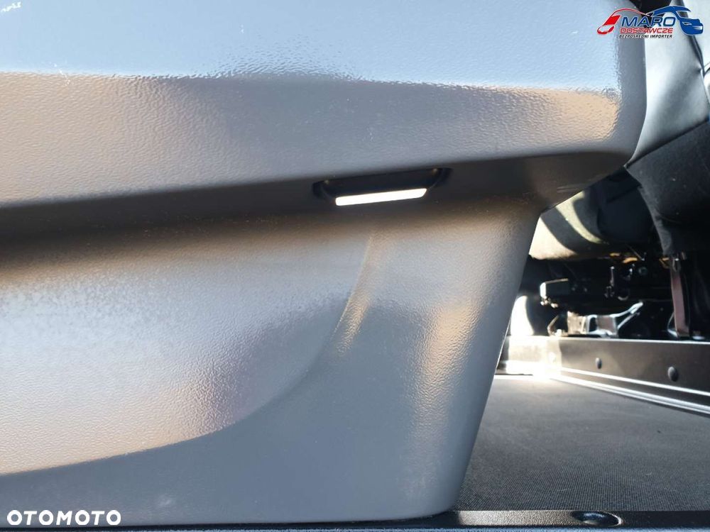 Renault TRAFIC LONG 6 OSÓB KLIMA NAVI HAK - 17