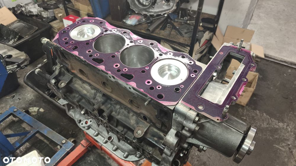 Remont / regeneracja silnika ISUZU 3.0 - 4JJ1 4JJ3 4HK1 - JCB Hitachi Case Yanmar Iseki D-MAX - 6