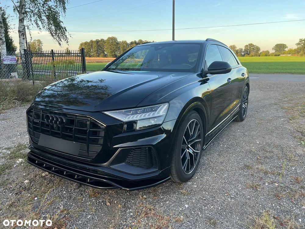 Audi Q8 - 1
