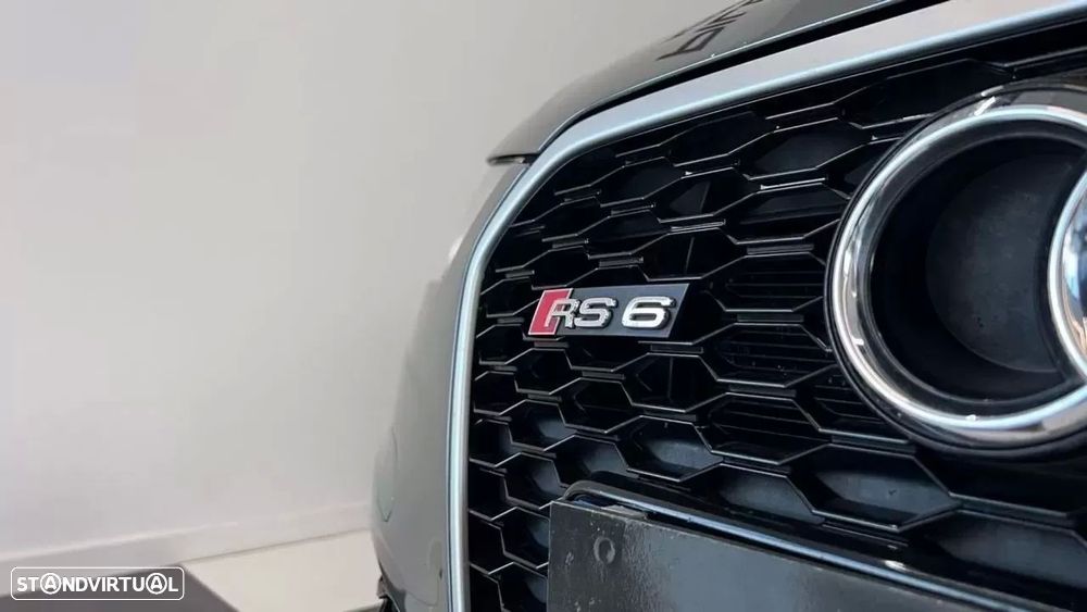 Audi RS6 Avant 4.0 TFSi quattro Tiptronic - 17