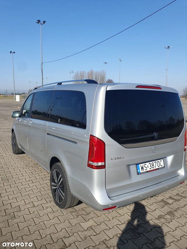 Mercedes-Benz Klasa V 250 (BlueTEC) d 7G-Tronic (d³ugi) - 7