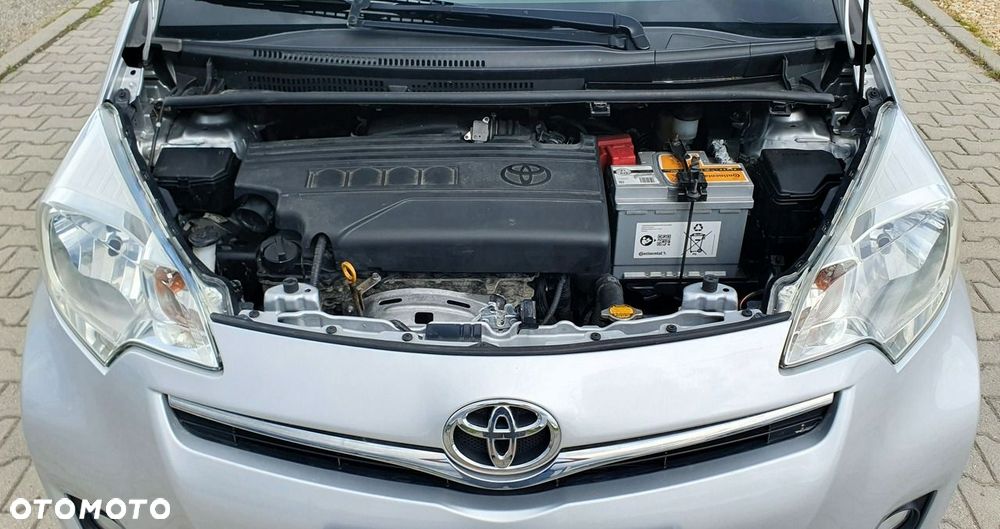 Toyota Verso S - 28