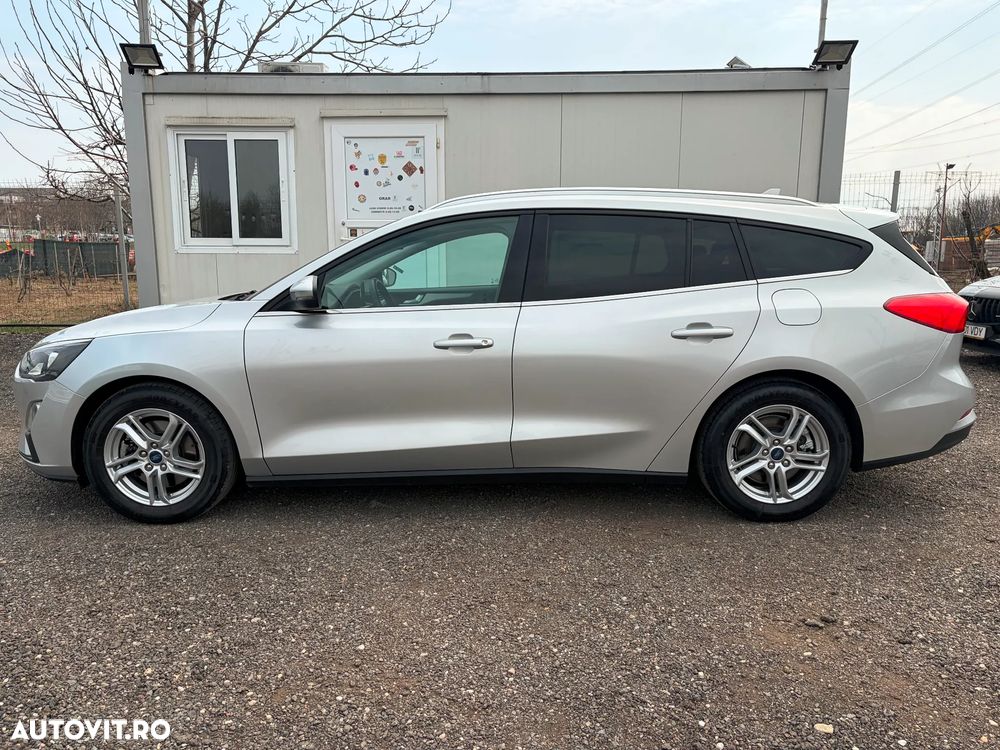 Ford Focus 1.0 EcoBoost Titanium Business - 2