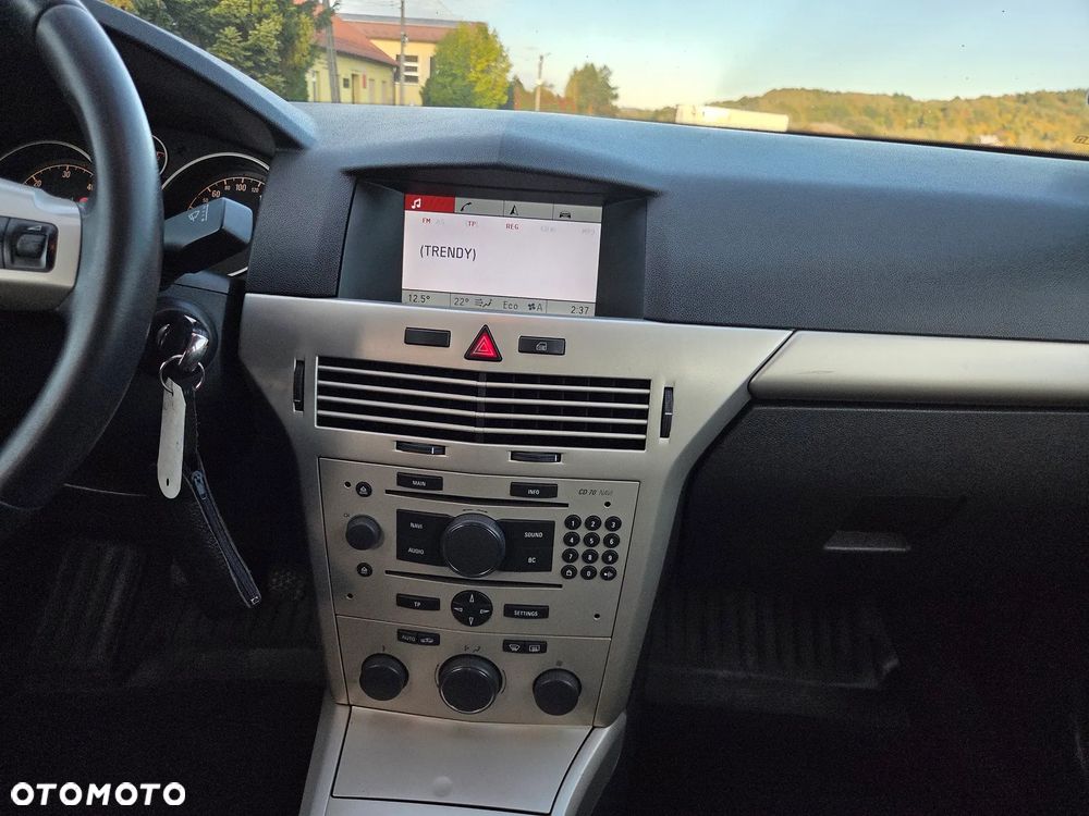 Opel Astra - 19