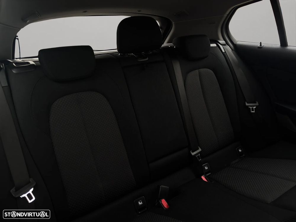 BMW 116 i Advantage - 18