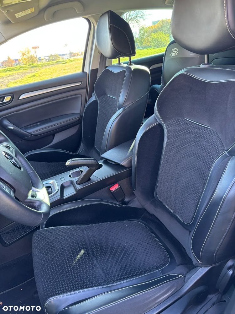 Renault Megane 1.3 TCe FAP R.S Line EDC - 8
