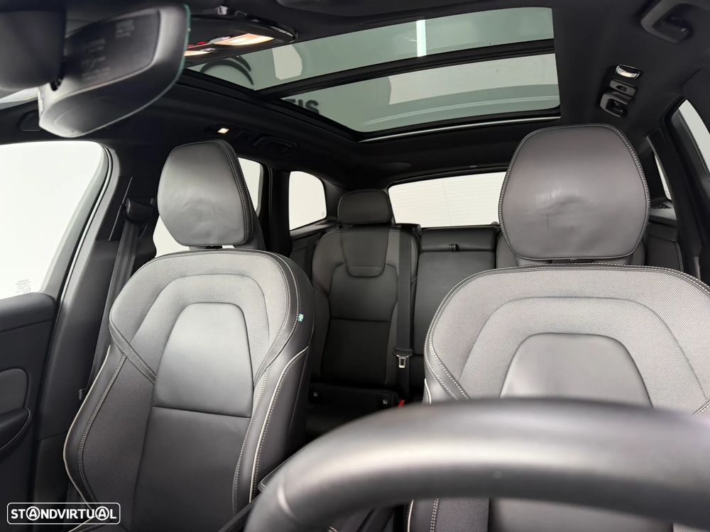 Volvo XC 60 2.0 T6 PHEV R-Design Expression AWD - 18