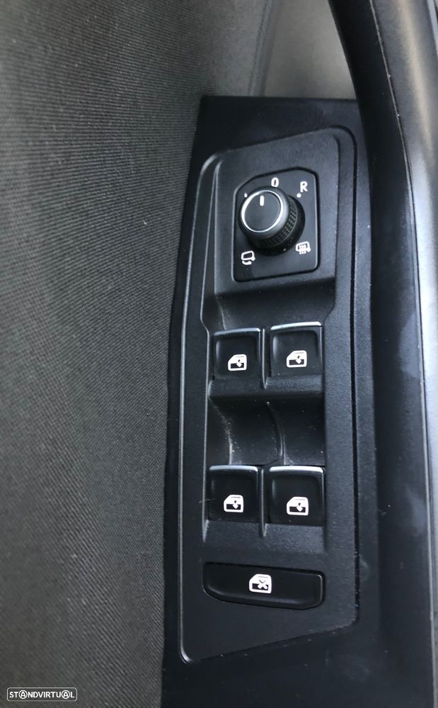 VW T-Roc 1.5 TSI Life DSG - 31