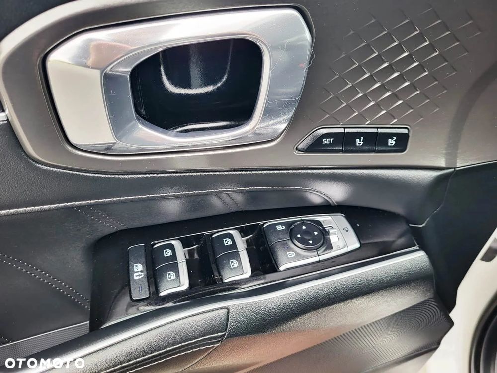 Kia Sorento 1.6 T-GDI HEV Prestige Line 7os - 17