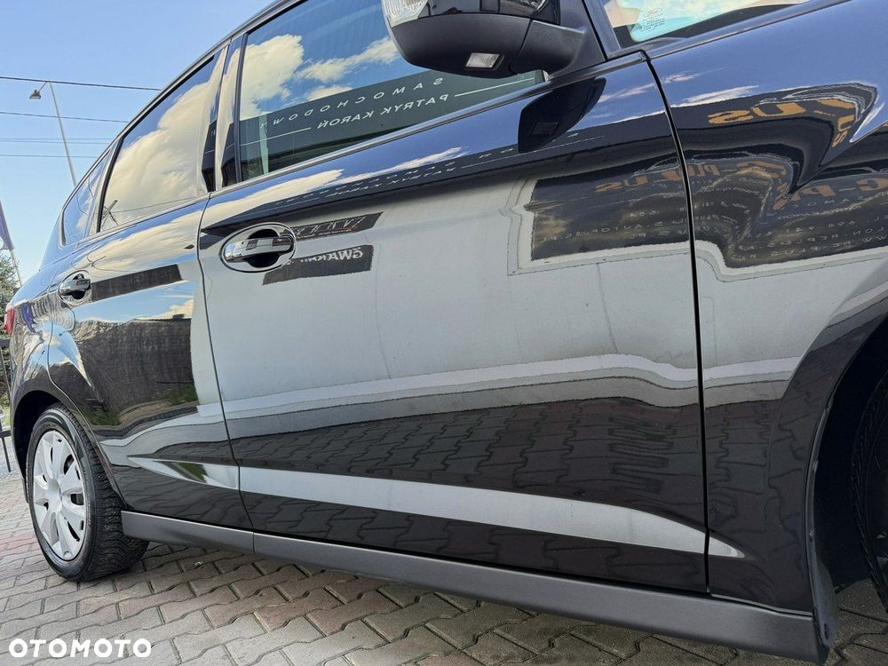 Ford C-MAX 1.6 Ti-VCT SYNC Edition - 37